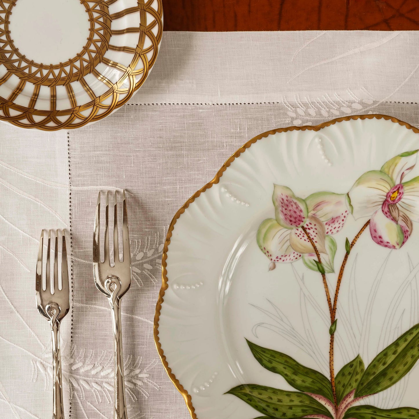 Histories D'Orchidees Tea Cup & Saucer