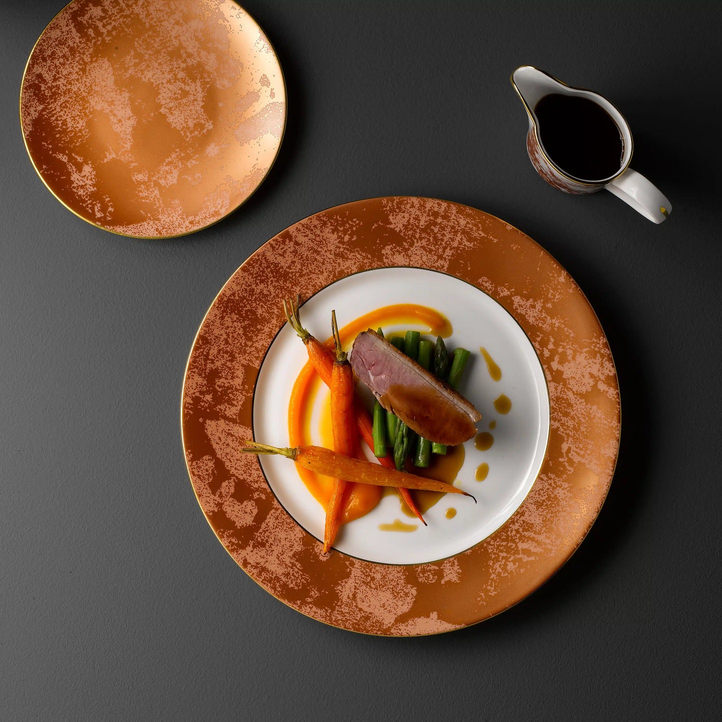 Crushed Velvet Dinnerware