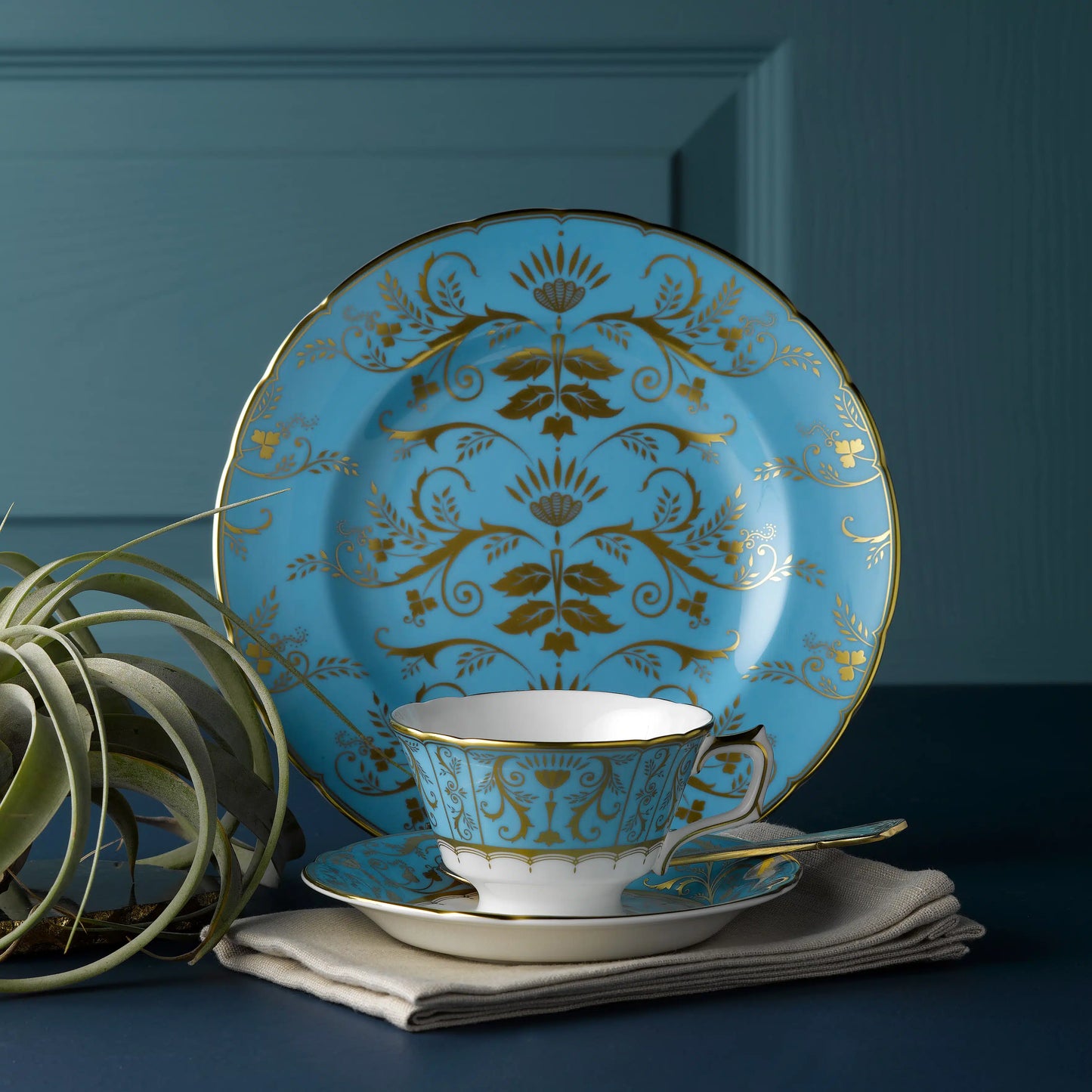Harlequin Tea Cup & Saucer