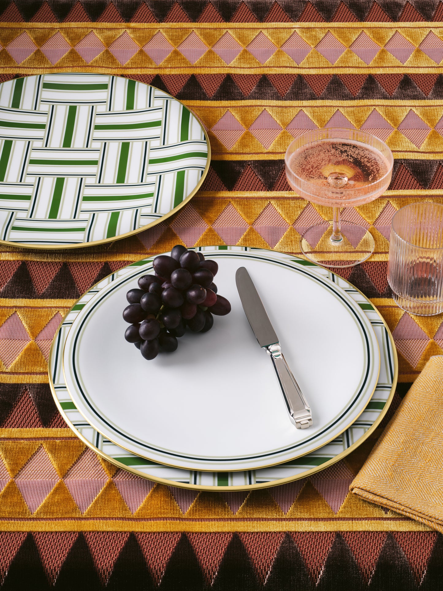 Heritage Green Dinner Plate