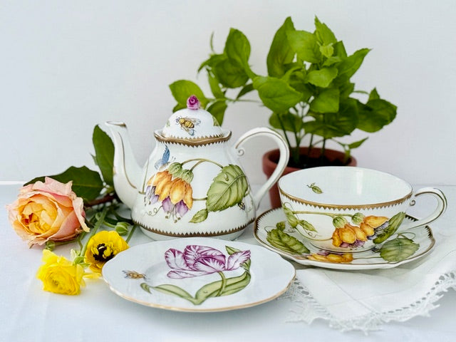 Effortlessly Elegant - Personal Tea