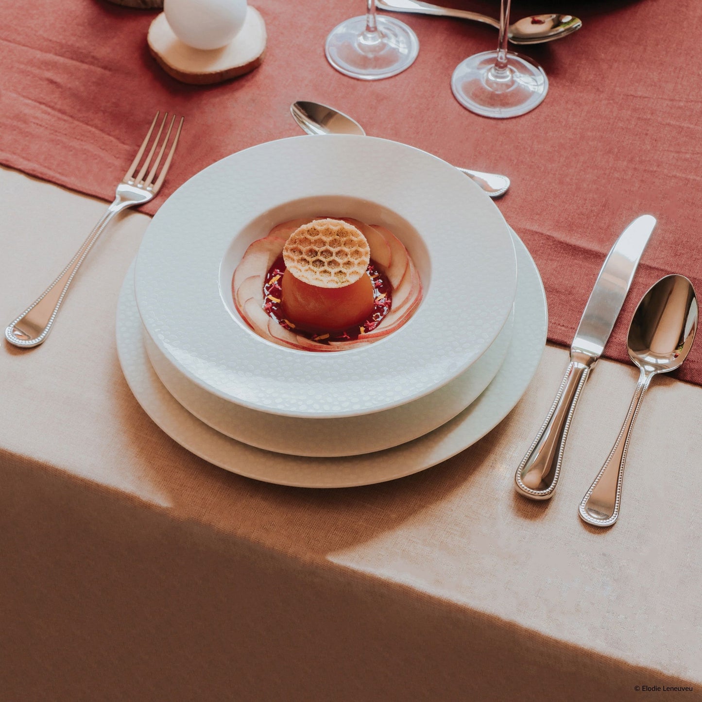 Le Perle Stainless Steel - 5 Piece Place Setting