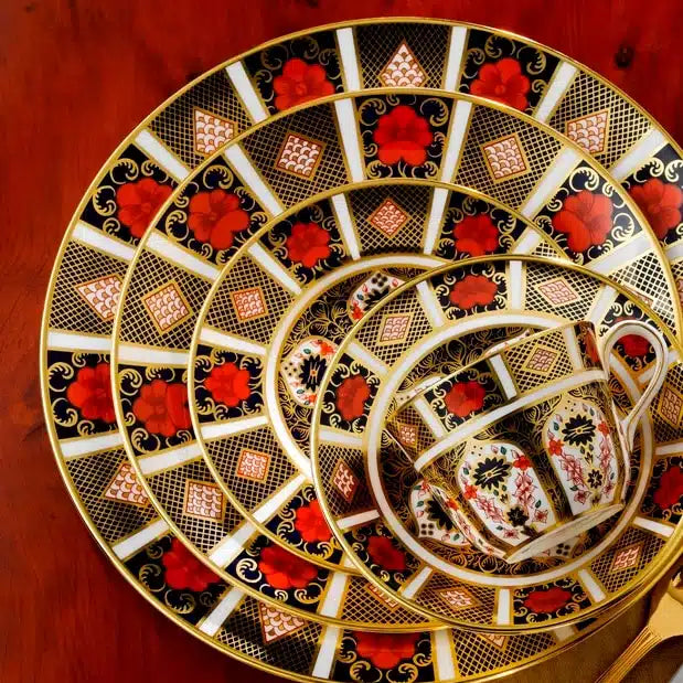Old Imari Cake Plate