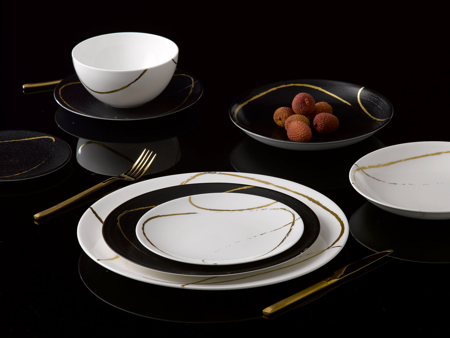 Sketch Charcoal Dinnerware