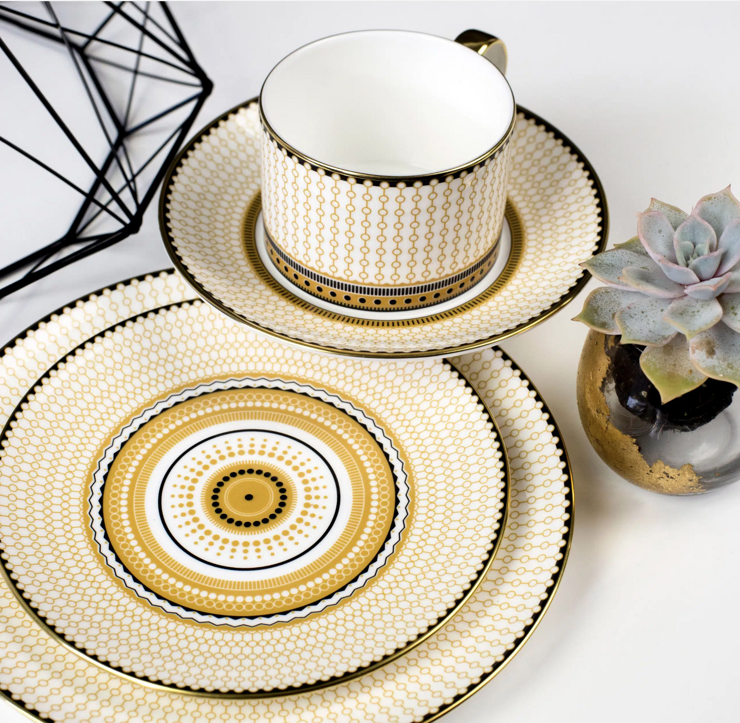 OSCILLATE OCHRE DRINKWARE