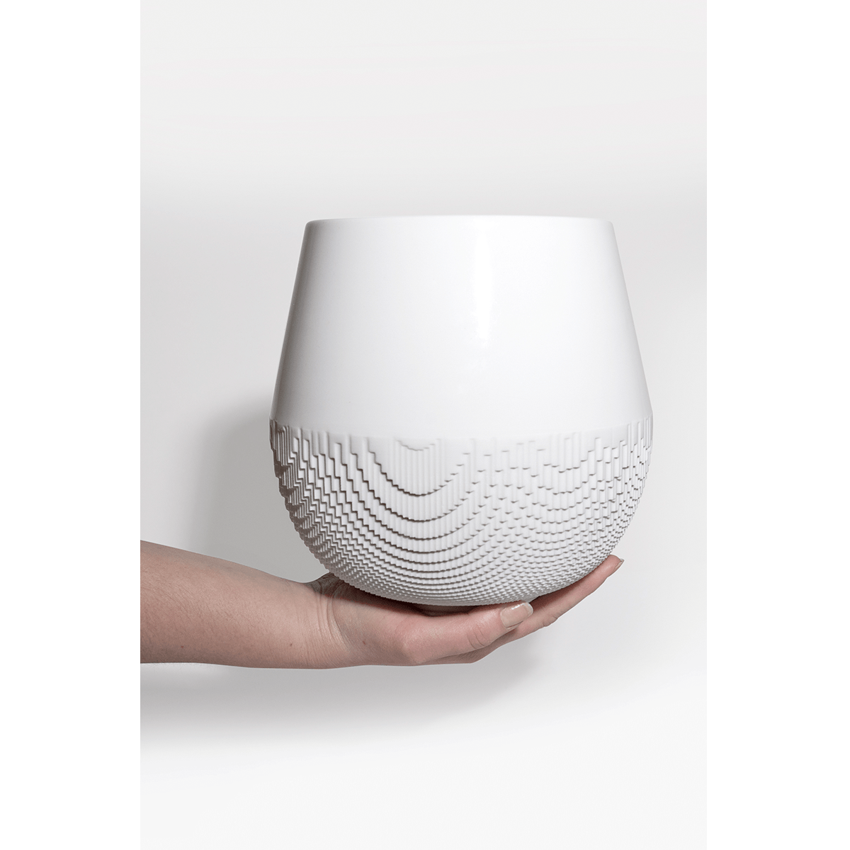 EVOLUTION ROUND VASE