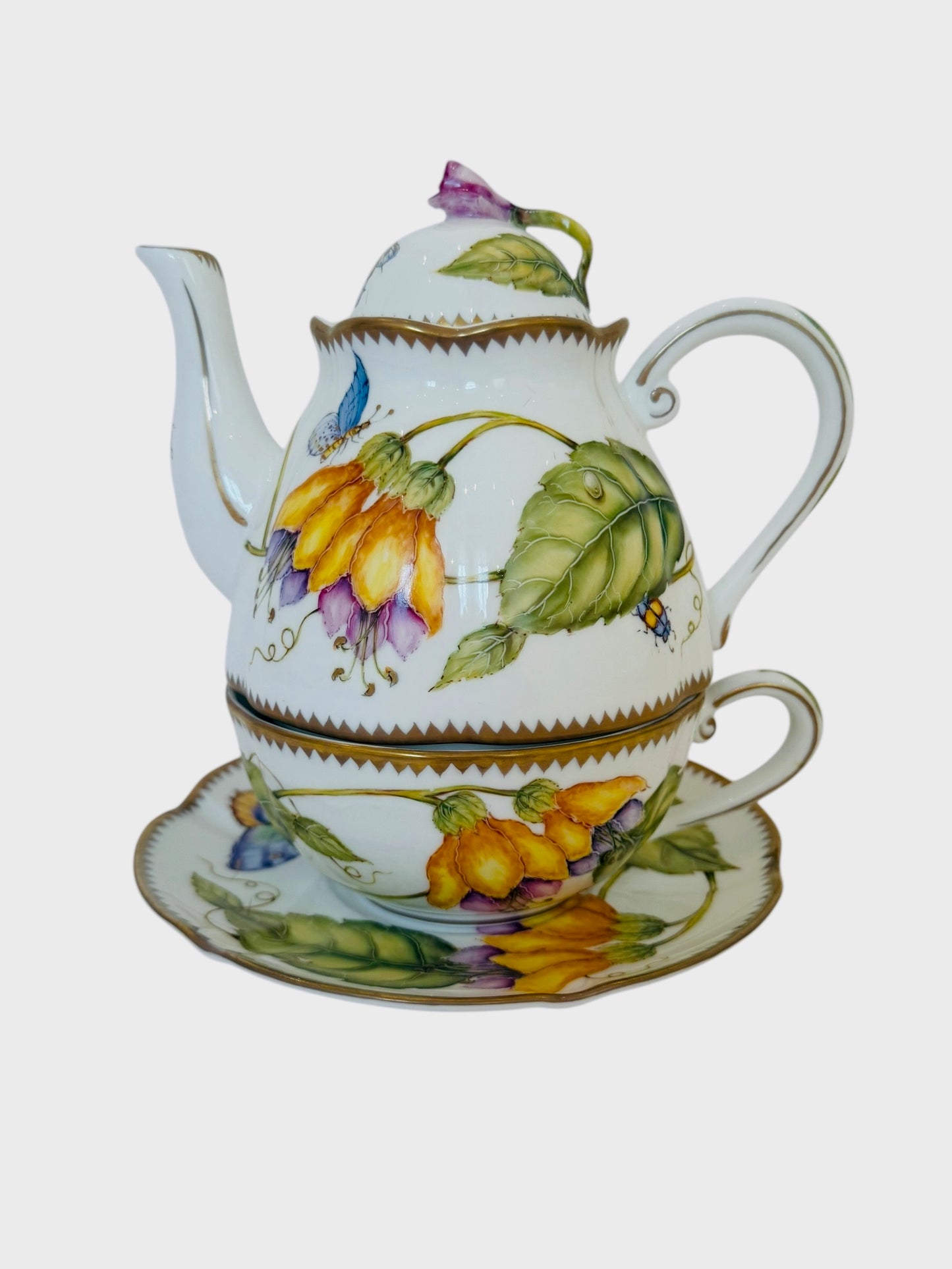 Effortlessly Elegant - Personal Tea