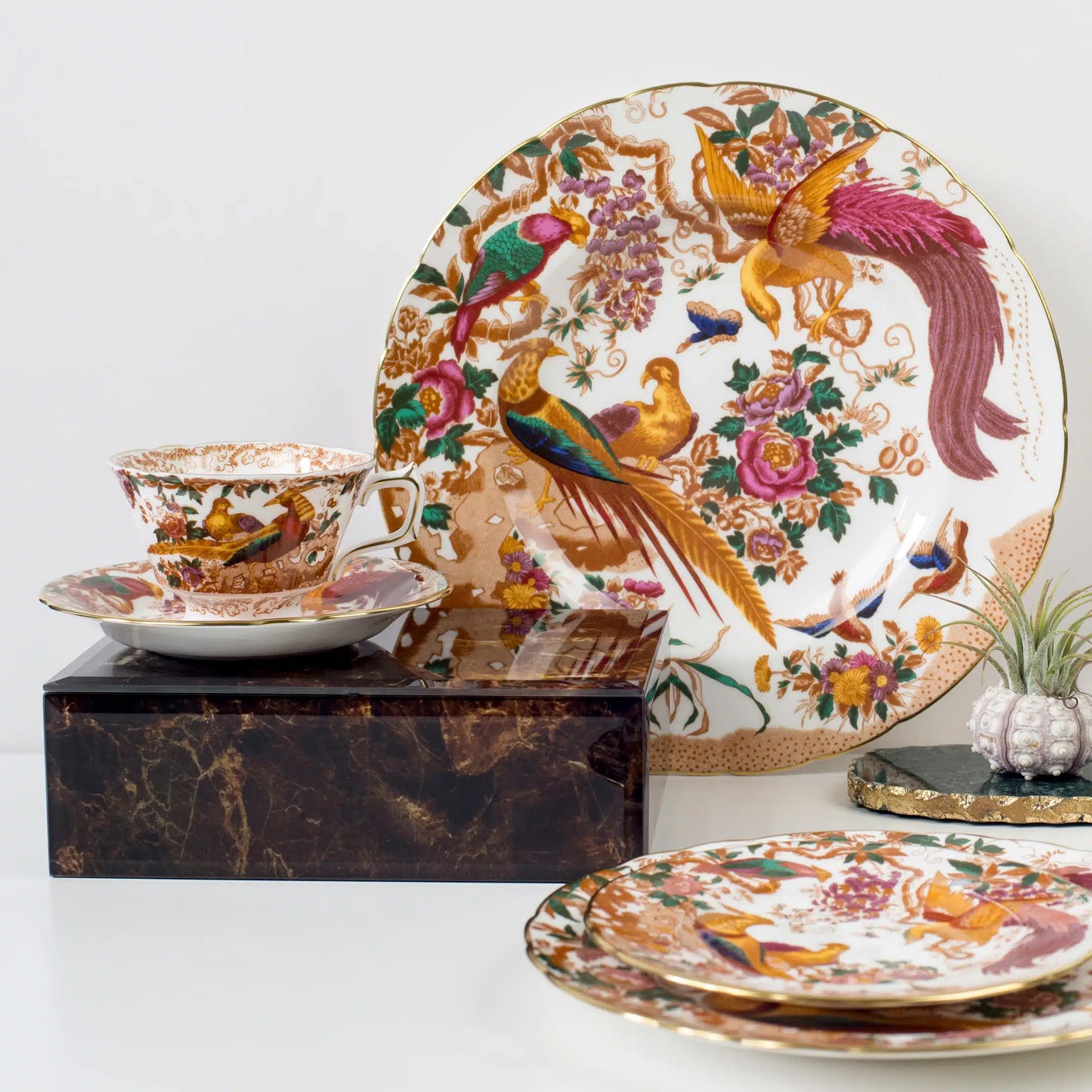 Olde Avesbury - Bread & Butter Plate