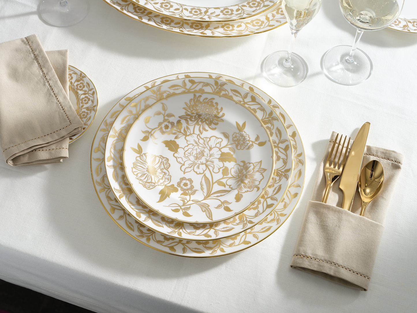 Primrose White Buffet Plate
