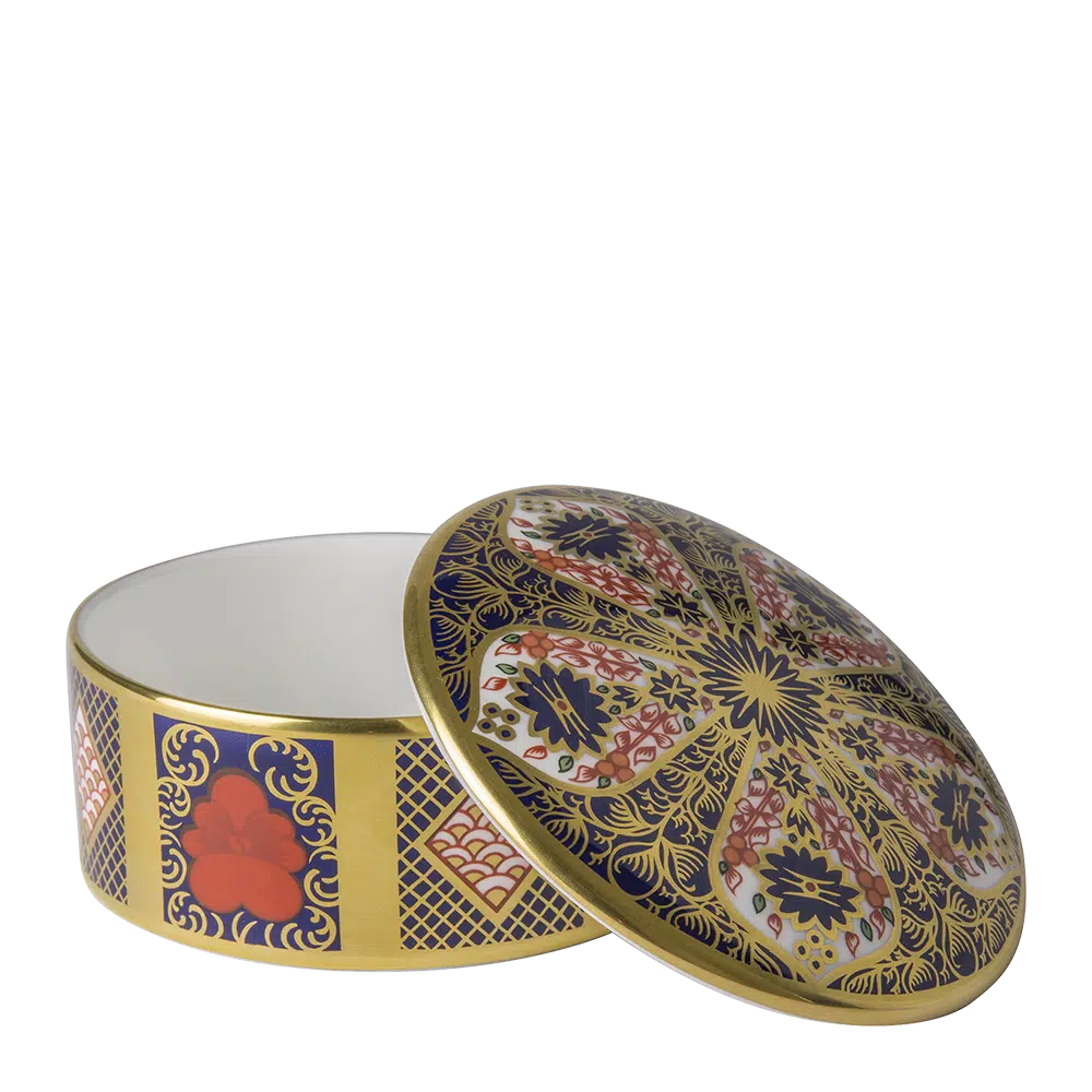 Old Imari Solid Gold Band Trinket Box