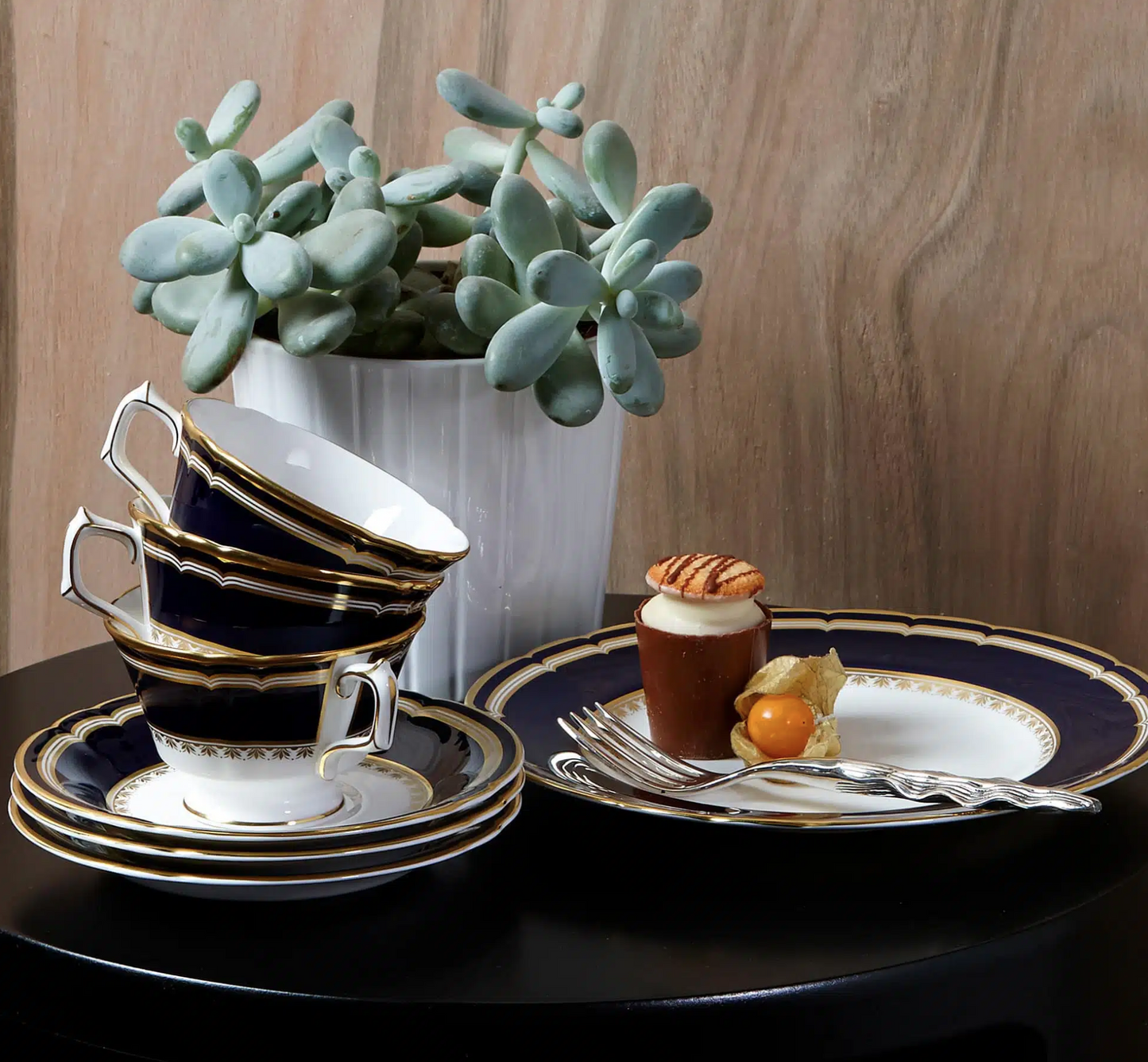 ASHBOURNE DINNERWARE