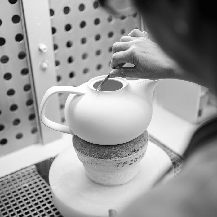 Shifting Colors Teapots